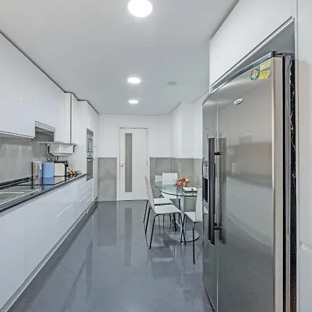 Urbanizacao Casas Do Lago, Serra De Carnaxide Lägenhet *