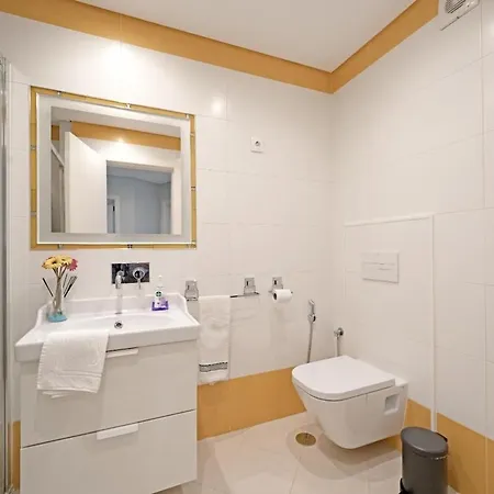 Apartamento Urbanizacao Casas Do Lago, Serra De Carnaxide