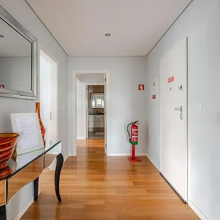 Apartamento Urbanizacao Casas Do Lago, Serra De Carnaxide